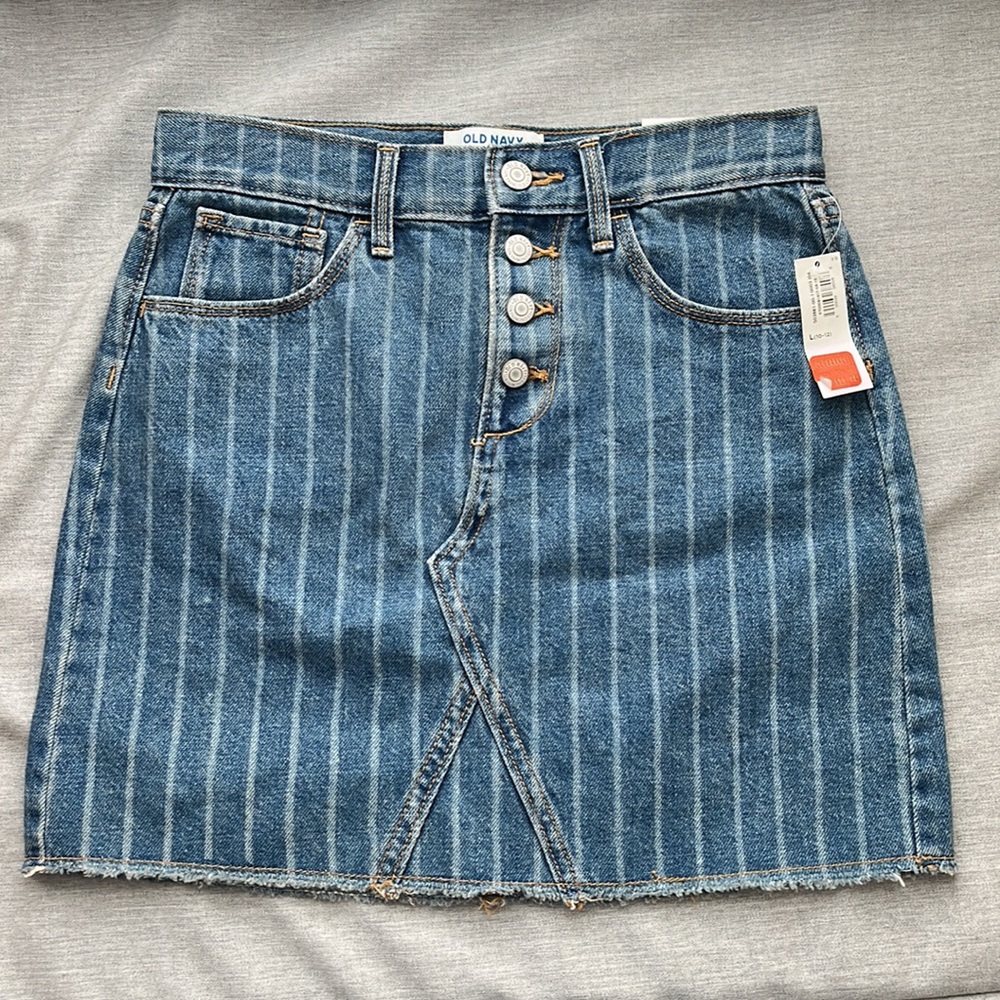 NWT Old Navy Girls Pinstripe Medium Wash Mini Denim Skirt, Size L 10/12
